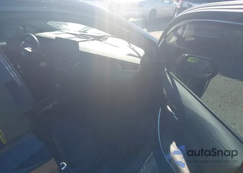 2022 Toyota Corolla Se Nightshade Edition from USA, damaged, VIN 5YFS4MCE1NP138557